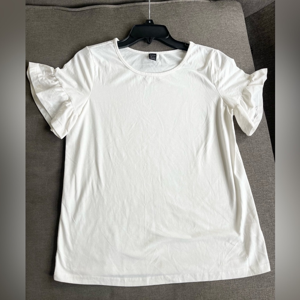 Women’s SHEIN white blouse, size medium. Excellent condition!